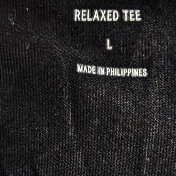 Express Twist Front Relaxed Tee - Picture 7 of 7